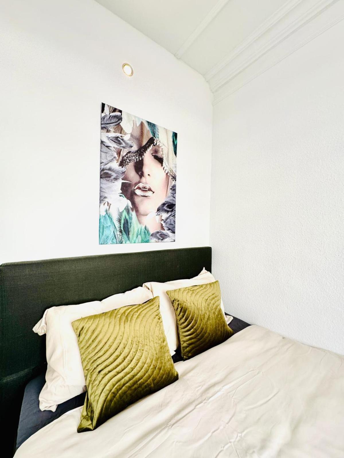 Appartement Comfy 4br Apt, 12-min To Fac Platz