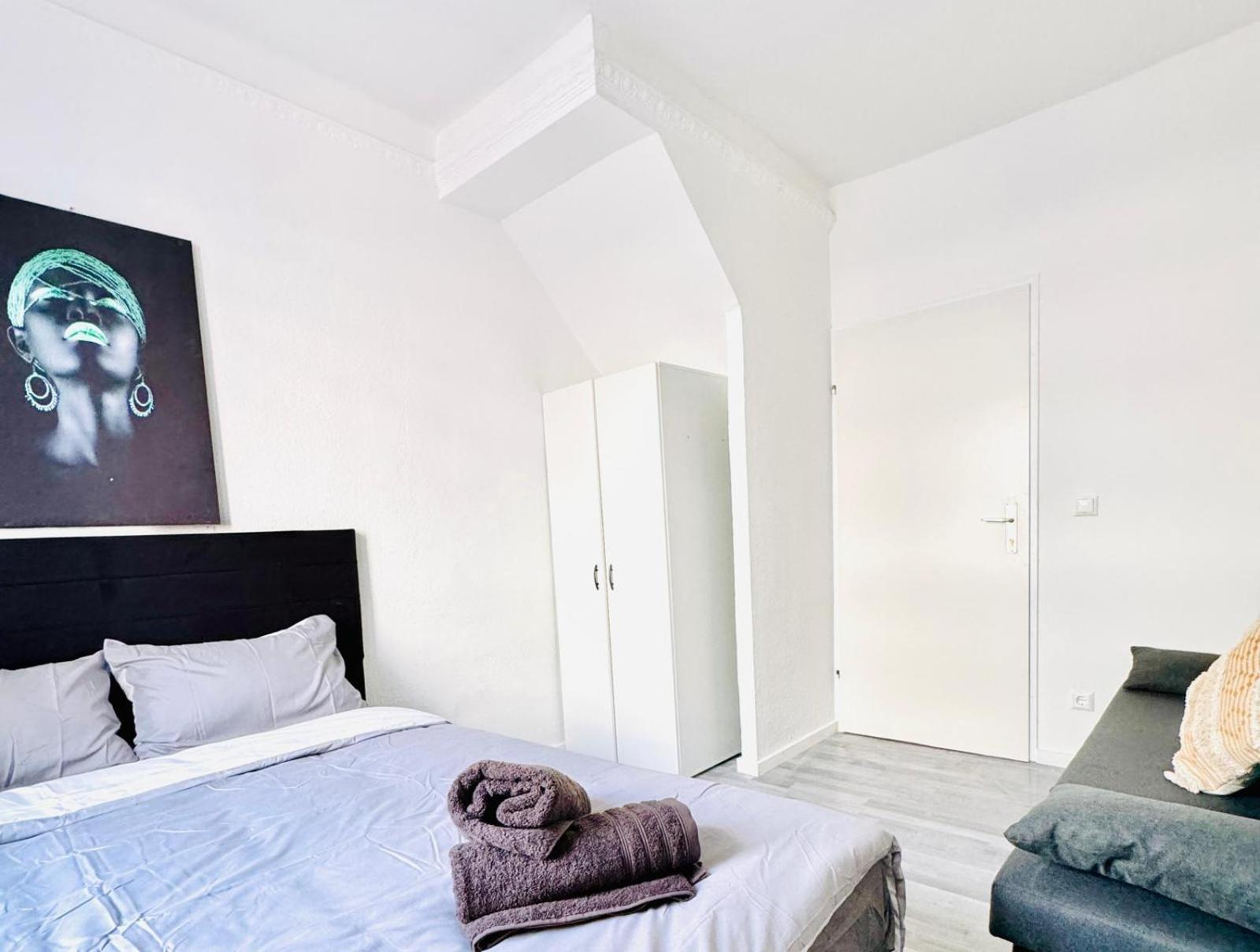 Appartement Comfy 4br Apt, 12-min To Fac Platz Wenen
